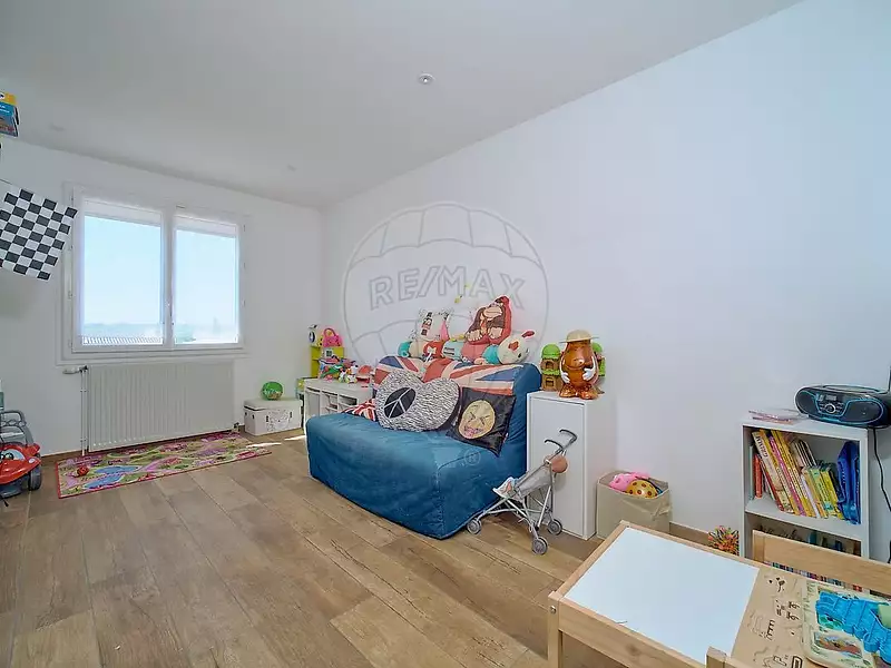 Maison, 180 m²