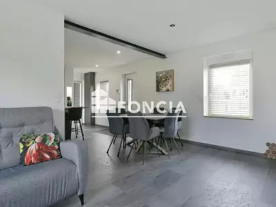 Maison, 145 m²