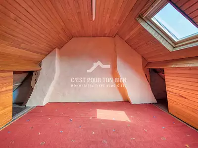 Maison, 77 m²