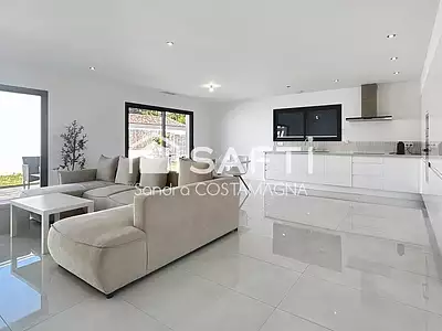 Maison, 121 m²