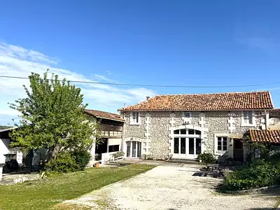 Maison, 285 m²