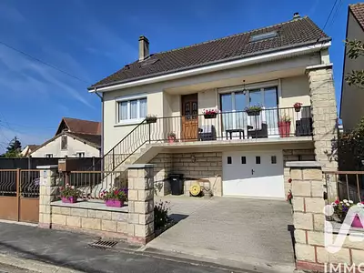 Maison, 166 m²