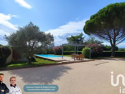 Maison, 153 m²