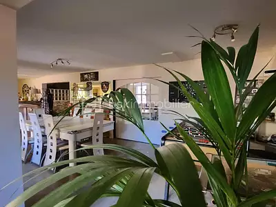 Appartement, 157 m²