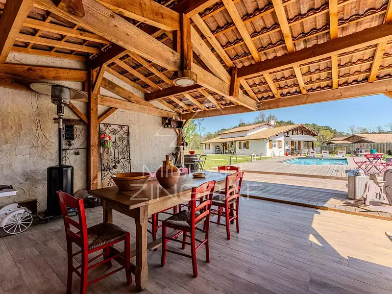 Maison, 200 m²