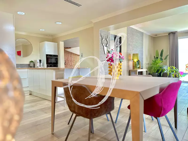 Maison, 152 m²