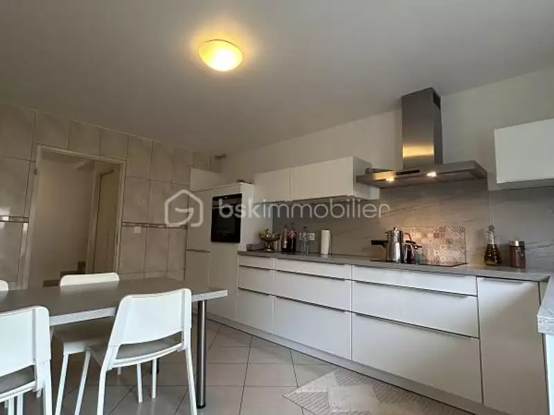 Maison, 157 m²