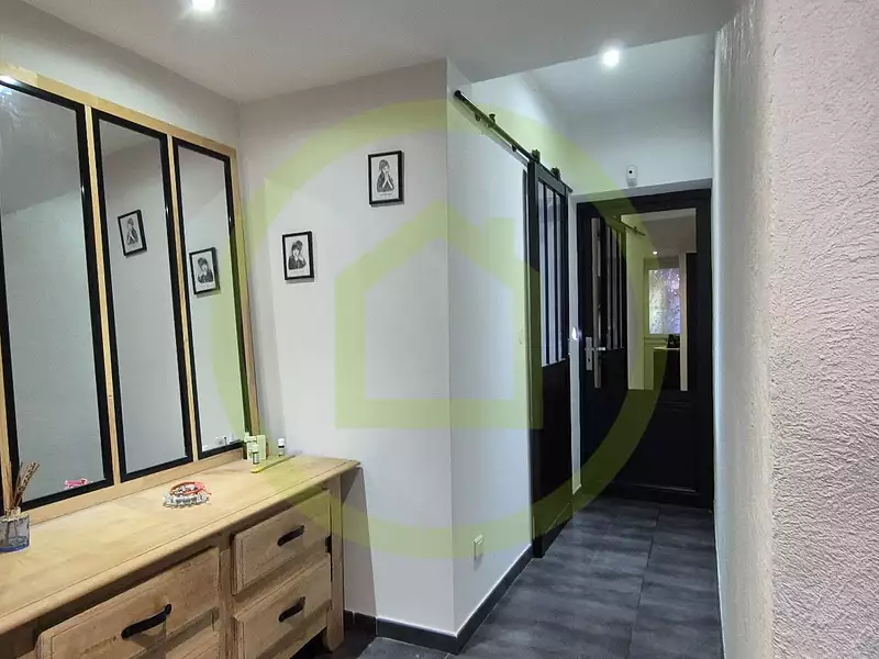 Maison, 93 m²