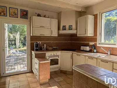 Maison, 146 m²