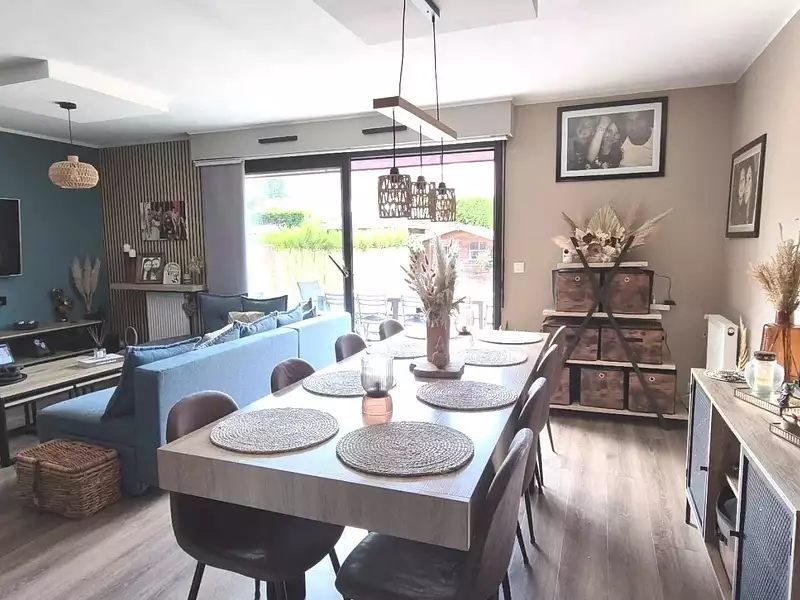 Maison, 83 m²