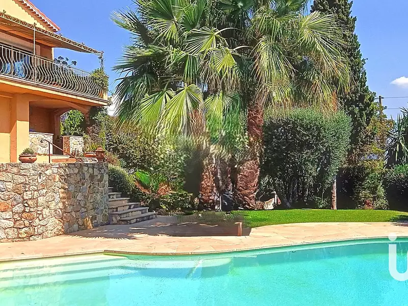 Maison, 142 m²