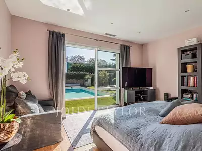 Maison, 300 m²
