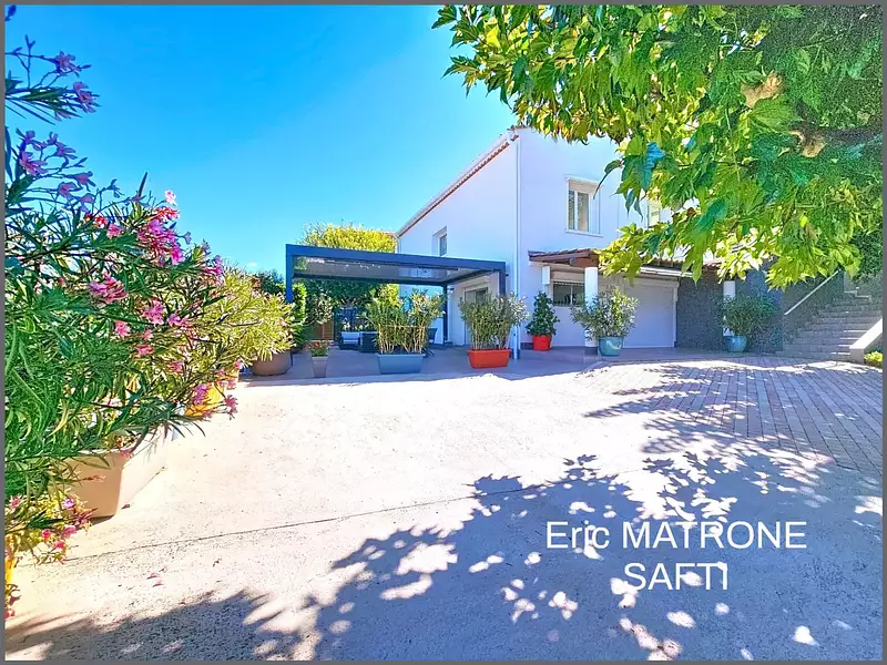 Maison, 175 m²