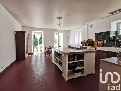 Maison, 180 m²