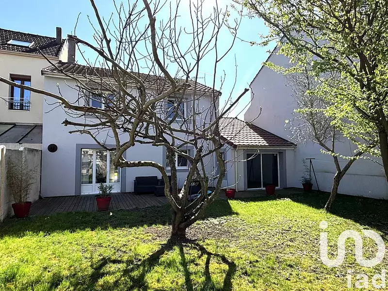 Maison, 122 m²