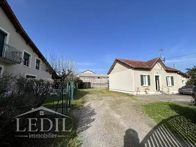 Maison, 248 m²