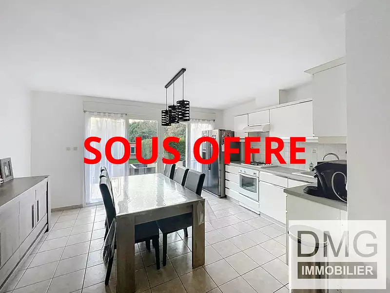 Maison, 92 m²