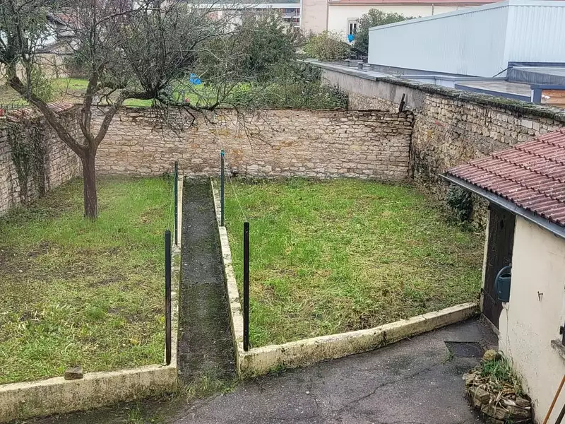 Immeuble, 250 m²