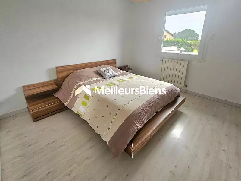 Maison, 179 m²