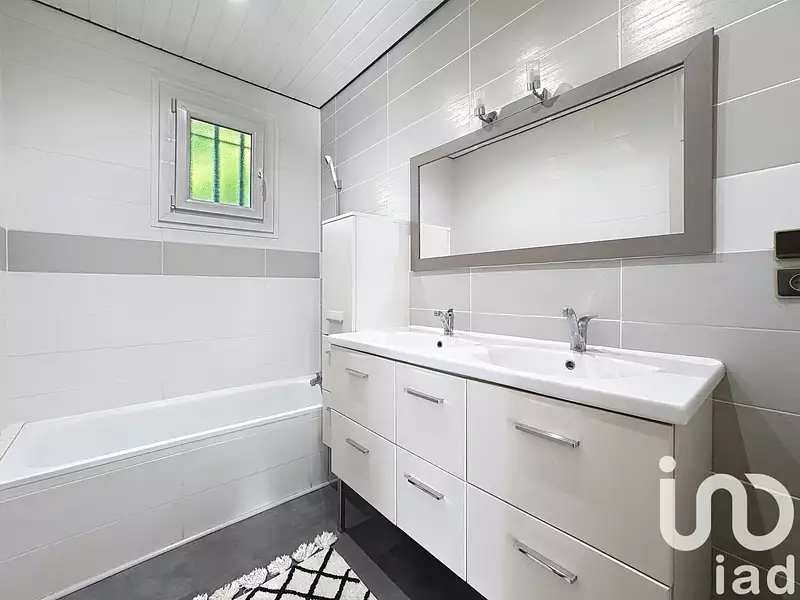 Maison, 106 m²