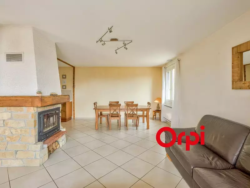 Maison, 115 m²
