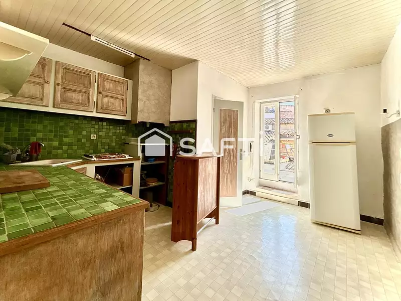 Immeuble, 68 m²