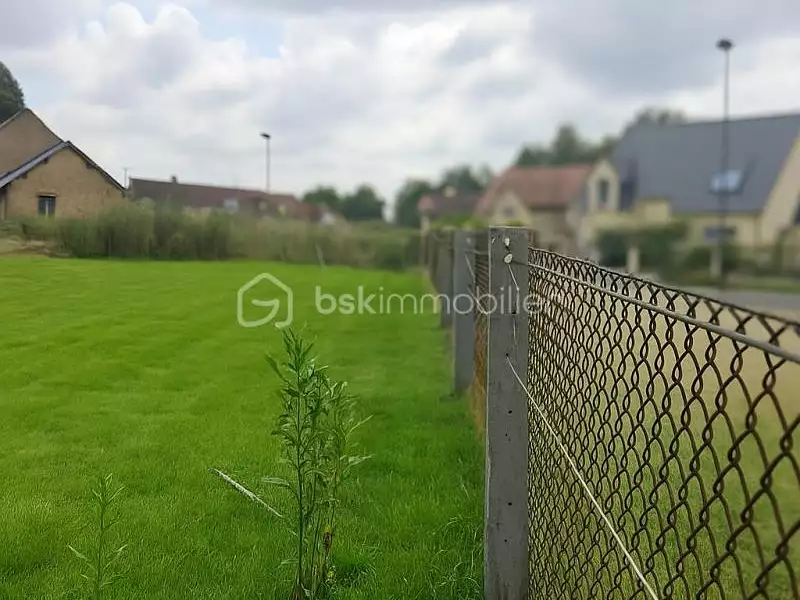 Terrain, 650 m²
