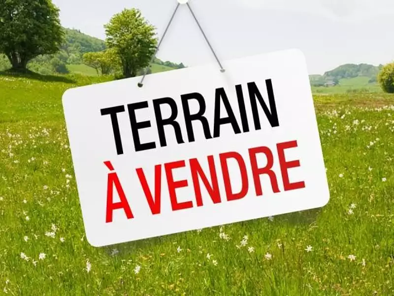 Terrain, 400 m²