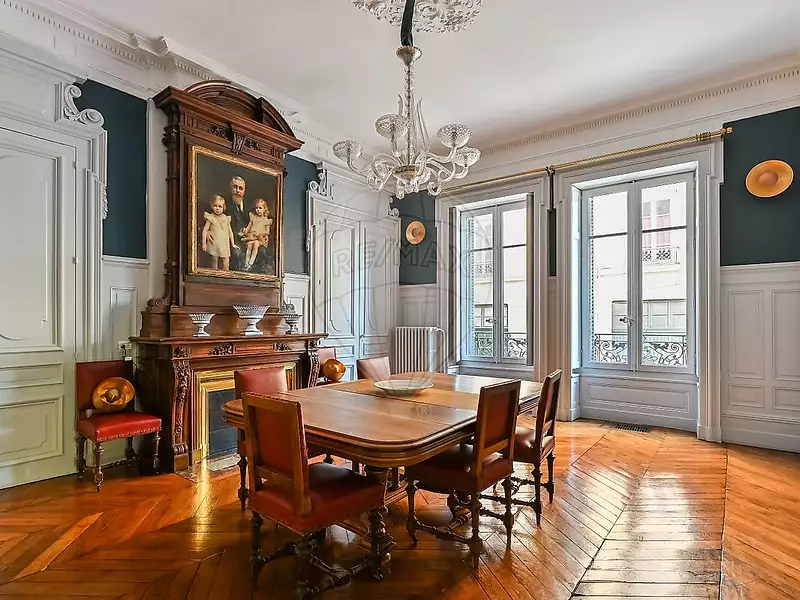 Appartement, 288 m²