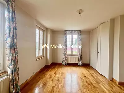 Maison, 243 m²