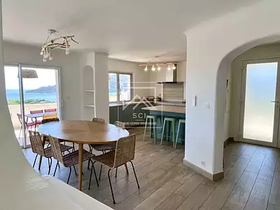 Maison, 130 m²