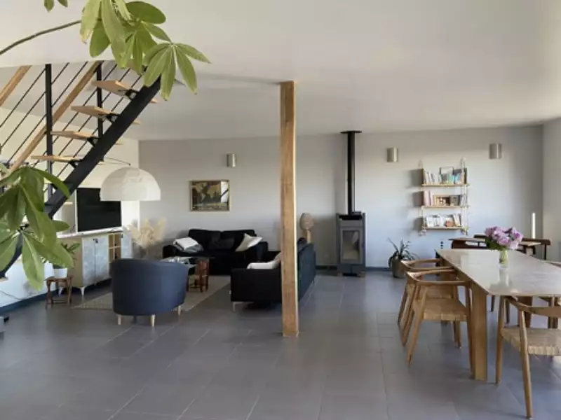 Maison, 162 m²