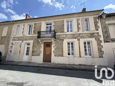 Maison, 330 m²