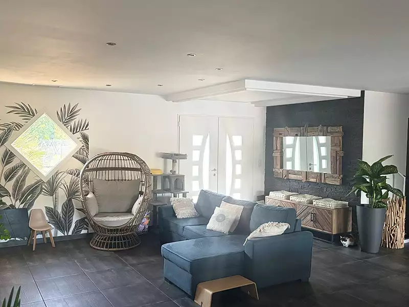 Maison, 192 m²