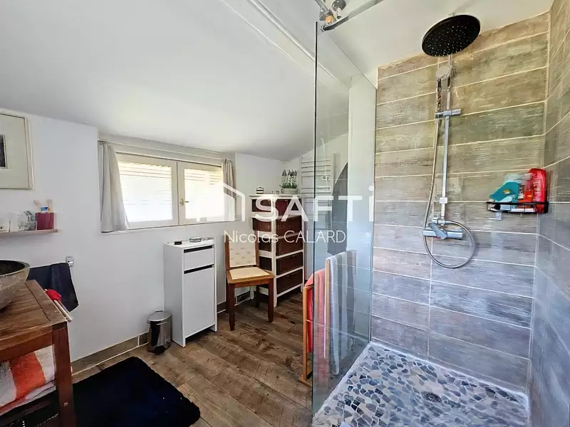 Maison, 164 m²