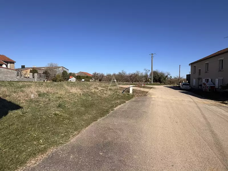 Terrain, 448 m²