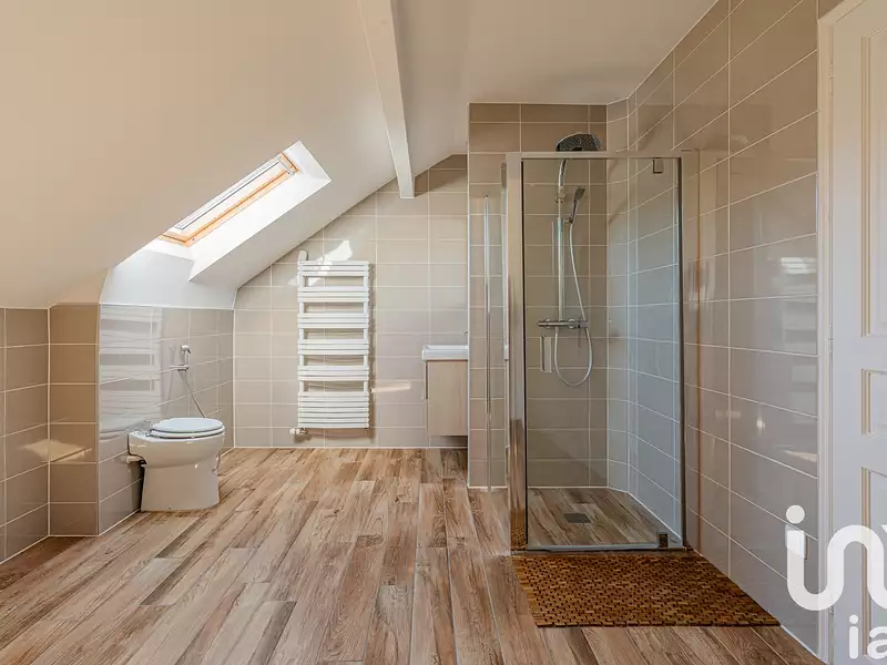 Maison, 300 m²