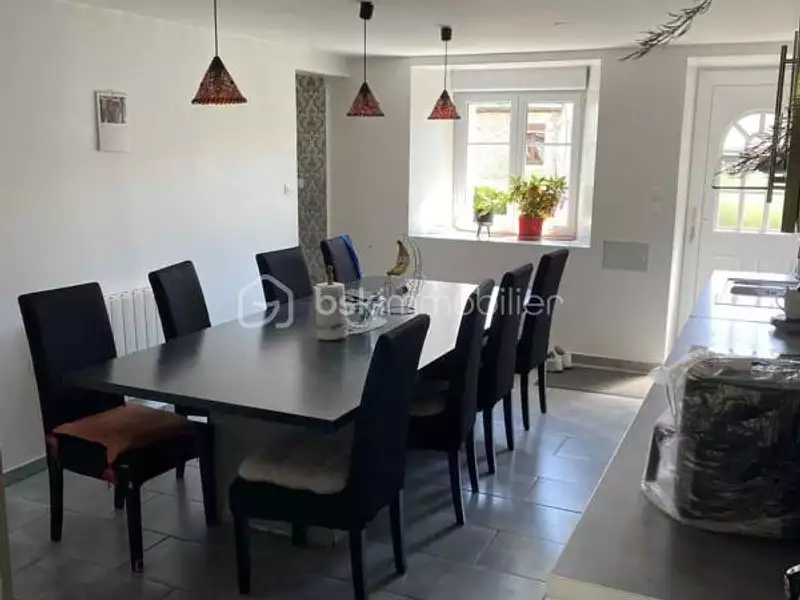 Maison, 137 m²