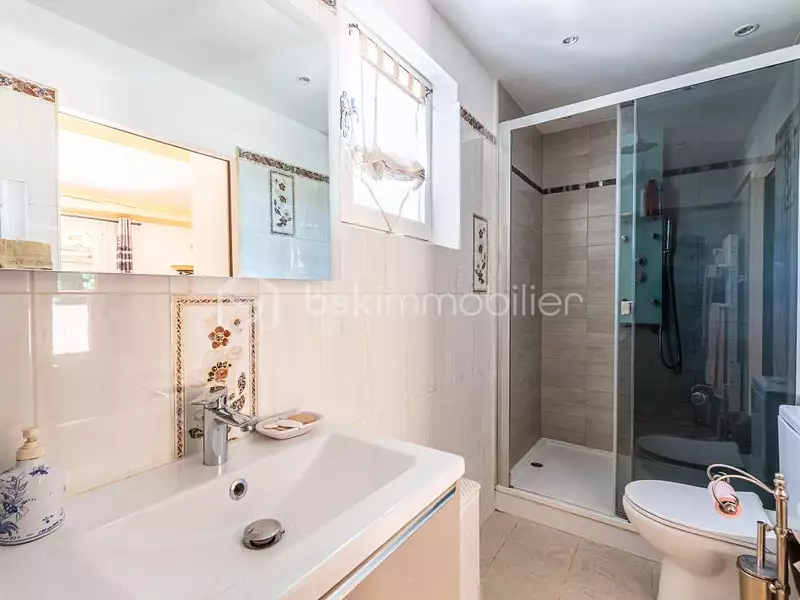 Maison, 160 m²