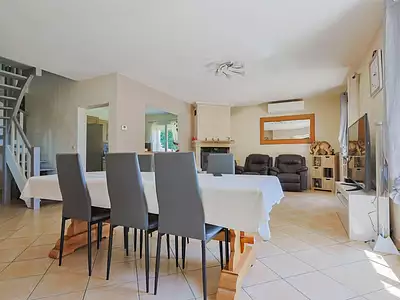 Maison, 150 m²