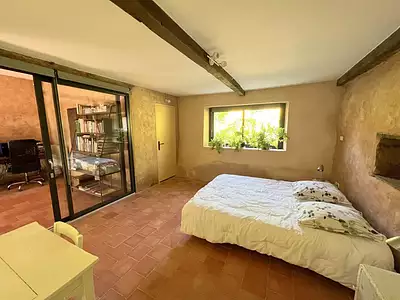 Maison, 225 m²