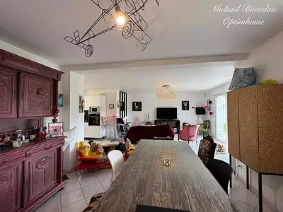Maison, 117 m²