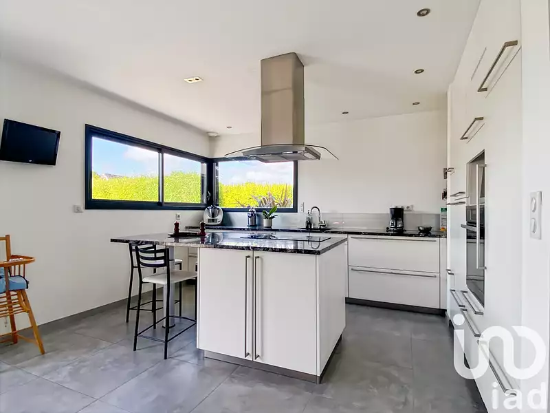 Maison, 143 m²