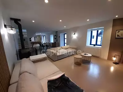 Maison, 163 m²