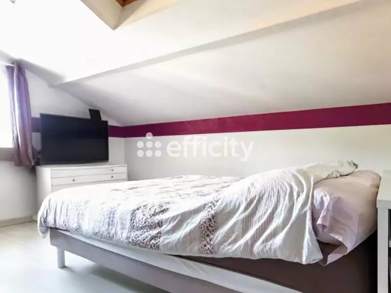 Maison, 174 m²