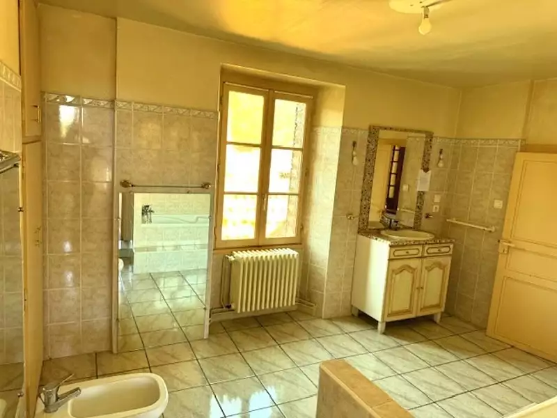 Maison, 265 m²