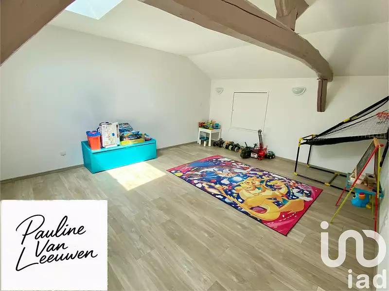 Maison, 215 m²