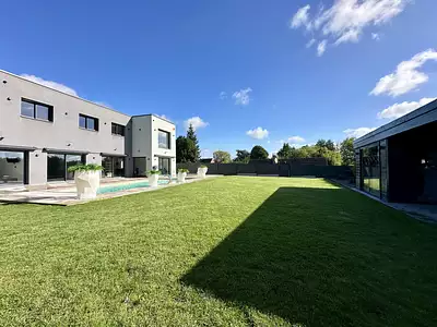 Maison, 386 m²