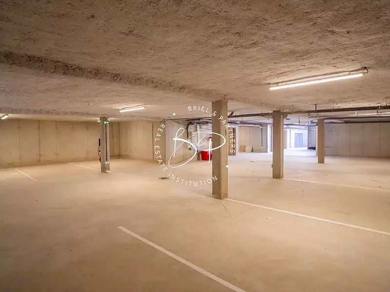 Divers, 152,4 m²