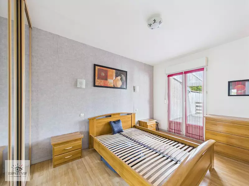 Immeuble, 160 m²